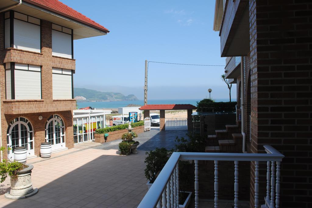 Apartamentos Regollera Noja Bagian luar foto